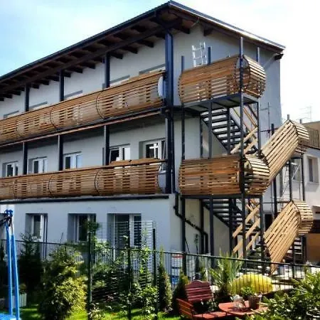 Roza Wiatrow Dom Wypoczynkowy-2